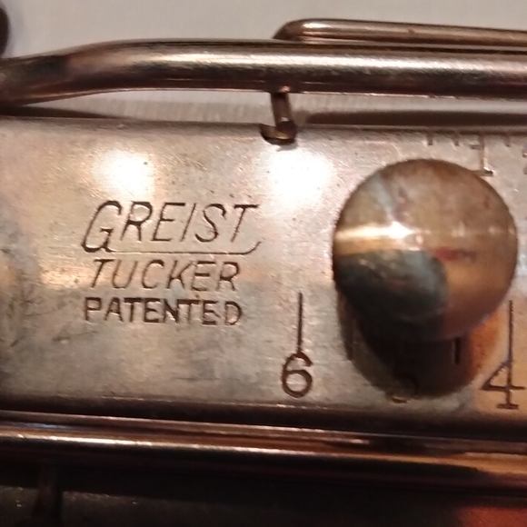 Greist Sewing Machine Attachments - Picture 5 of 7
